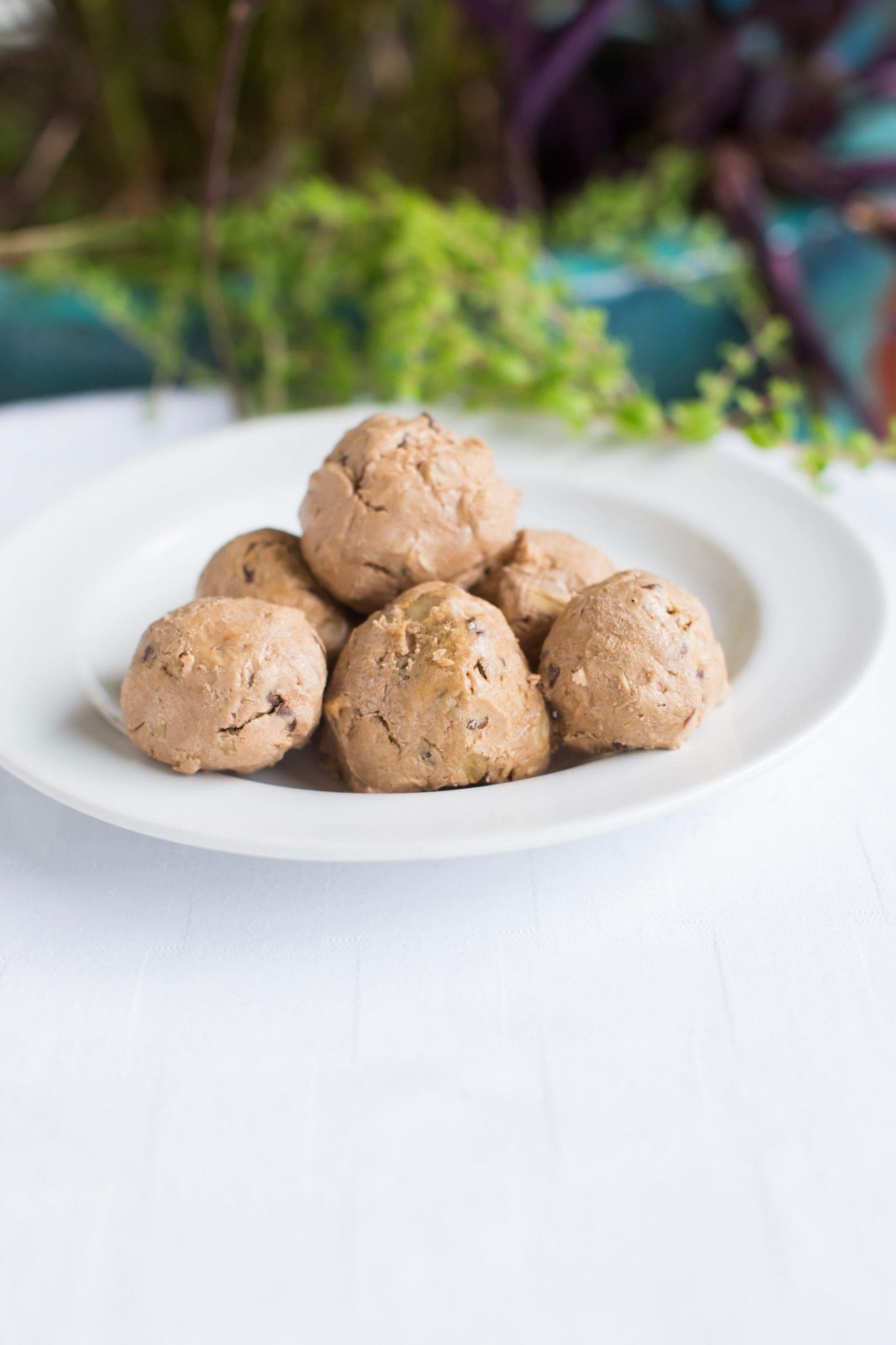 Peanut Butter Balls Recipe featured by top US life, style and fitness blogger, Heather of My Life Well Loved.